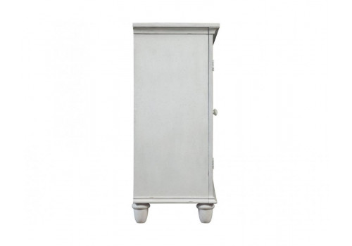 Комод Dellenbury A4000221 белый