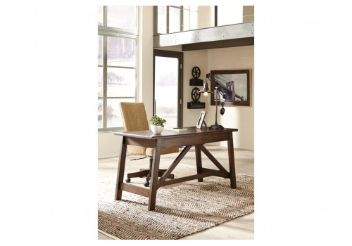 Письменный стол Baldridge  H675-44