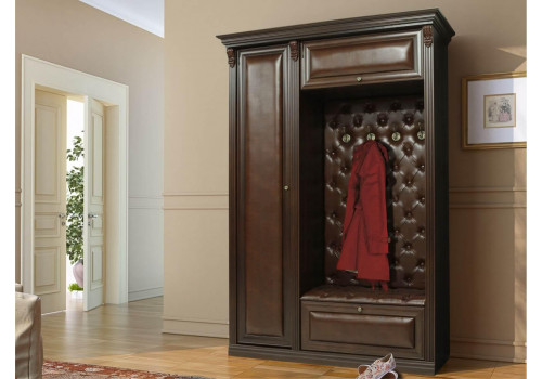 Прихожая Б5.1 (дверь слева)