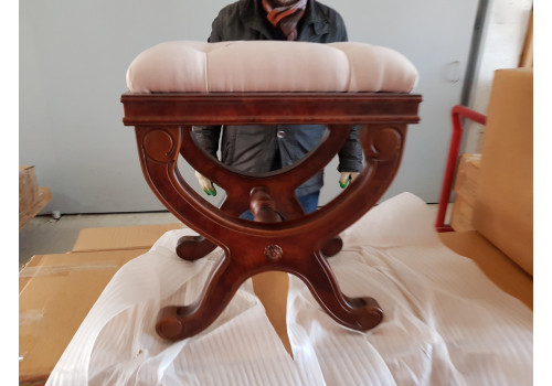 Пуф  Энрика  Светлый орех 610