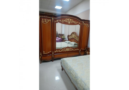 Спальня ФИЛАДЕЛЬФИЯ FILADELFIA 700, с 4-дверным шкафом, светлый орех