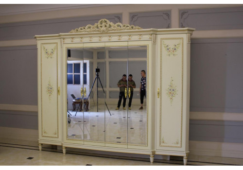 Шкаф 6-дверный Кармен 3912, слоновая кость