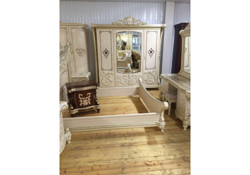 Шкаф 4-х дверный  Love  (бежевый)