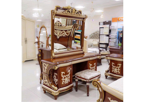 Пуф  Love  (орех)