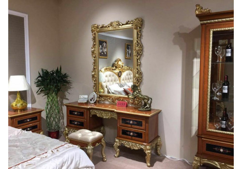 Спальня  Моника  (светлый орех) 4 дверная