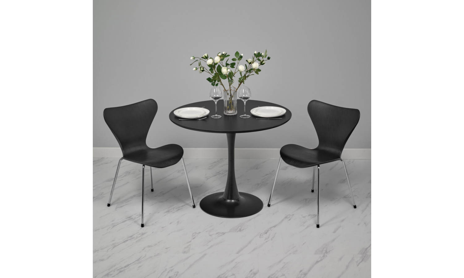 Стул Seven Style чёрный с хромированными ножками