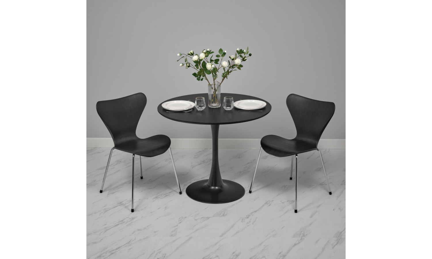 Стул Seven Style чёрный с хромированными ножками