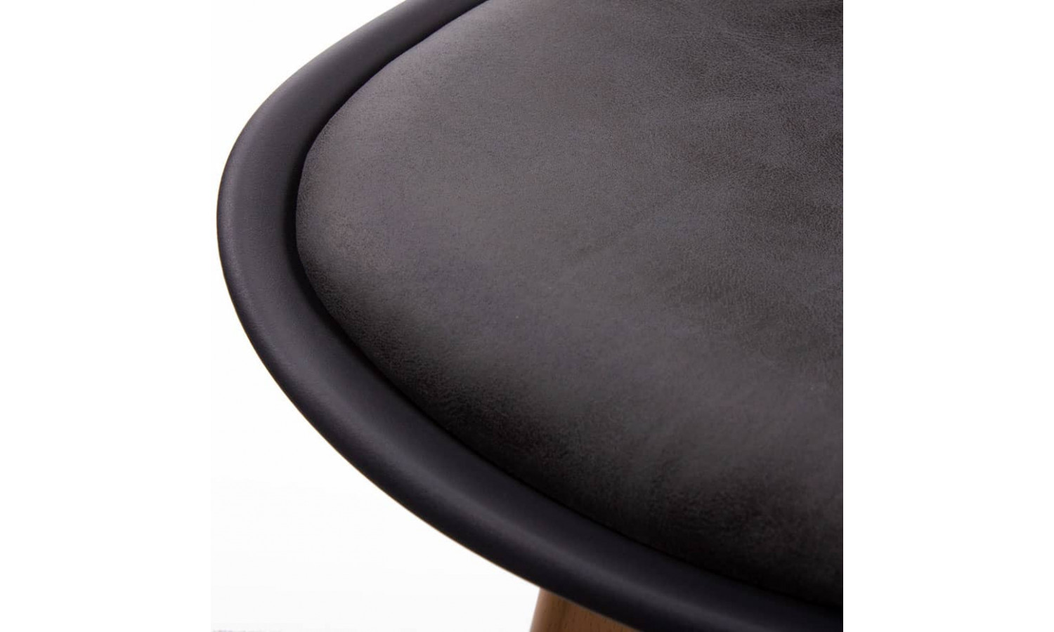 Стул Eames Bon чёрный