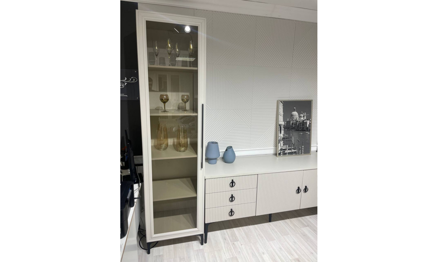 Гостиная Стелла светло серый камень 1ств+ТВ тумба+2 ств