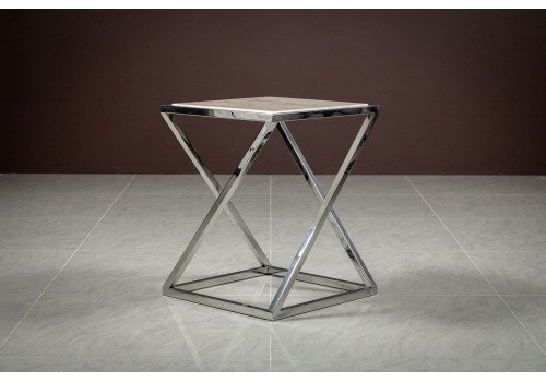 Столик Генри