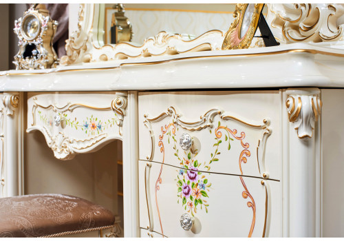 Спальня Шанель крем 5-ств 1,8м