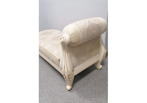 Оттоманка Джоконда крем глянец с одним подлокотником