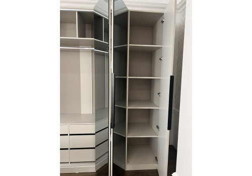 Шкаф Стелла светло серый камень 6-ств с зеркалом