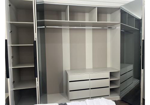 Шкаф Стелла светло серый камень 6-ств с зеркалом