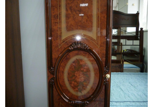 Шкаф 4-х дверный с зеркалами РОЗА Орех глянец