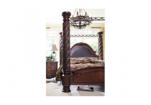 Кровать North Shore B553-150 двуспальная c балдахином