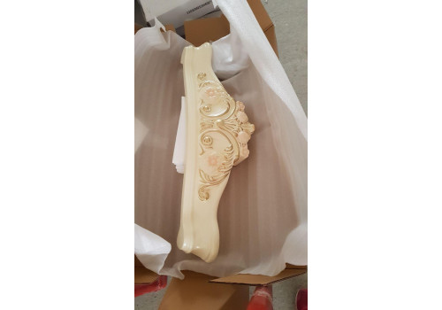 Столовая  Батичелла new , с 4-дверной витриной, слоновая кость