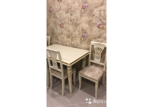 Стол Мадлен Орех золото