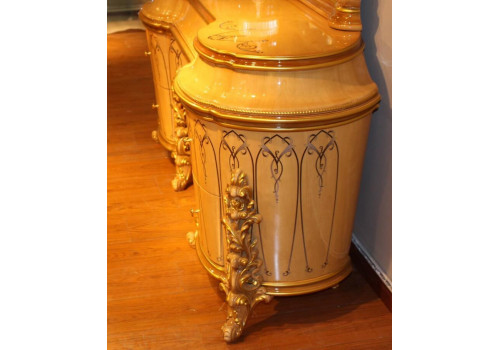 Стол туалетный С/З КЛЕОПАТРА KLEOPATRA 3901D, орех