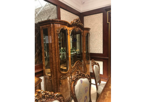 Витрина 4-дверная ЛИАНА 3913, орех