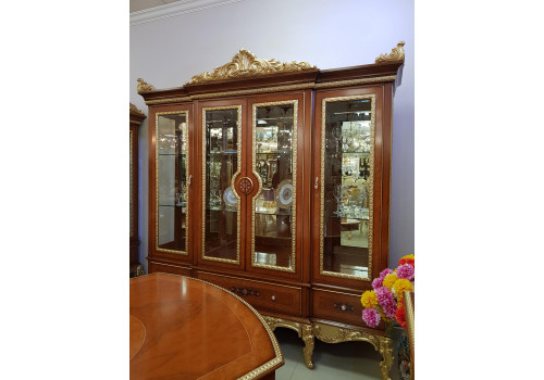 Столовая  Моника , орех