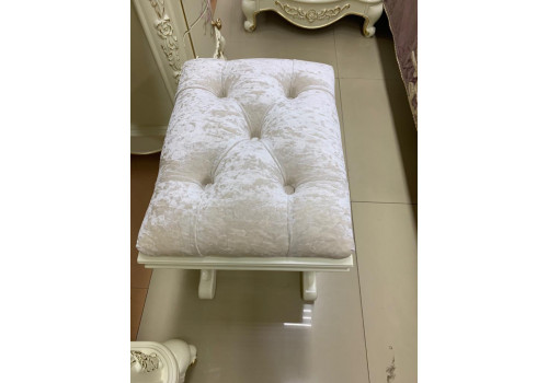 Пуф  Оливия  Бежевая 607