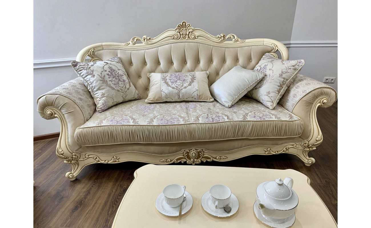 классические диваны в наличии